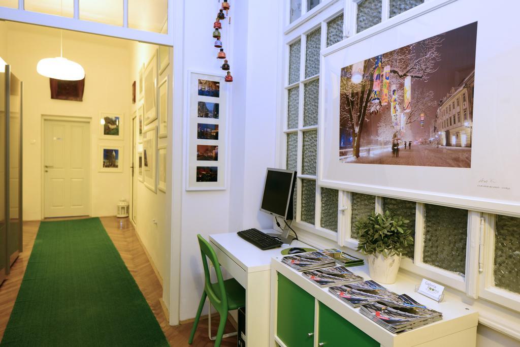 Galeria Rooms Λιουμπλιάνα Εξωτερικό φωτογραφία