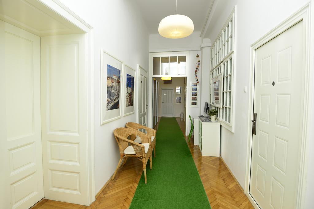 Galeria Rooms Λιουμπλιάνα Εξωτερικό φωτογραφία