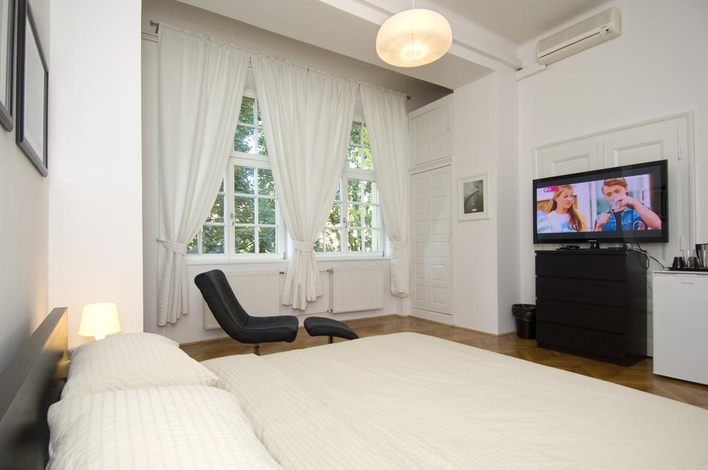 Galeria Rooms Λιουμπλιάνα Δωμάτιο φωτογραφία