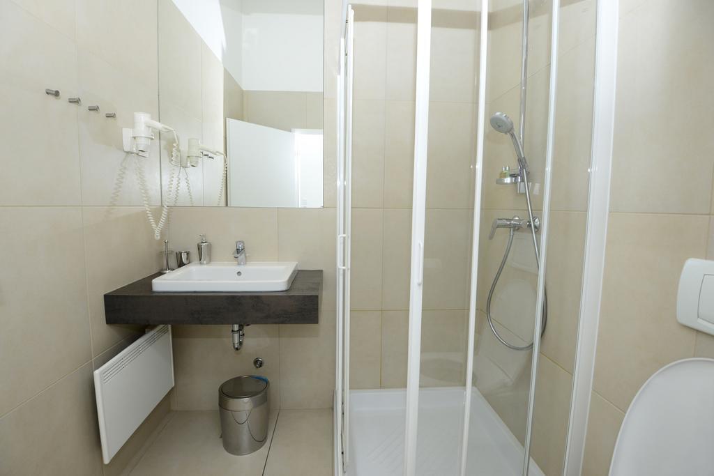 Galeria Rooms Λιουμπλιάνα Δωμάτιο φωτογραφία
