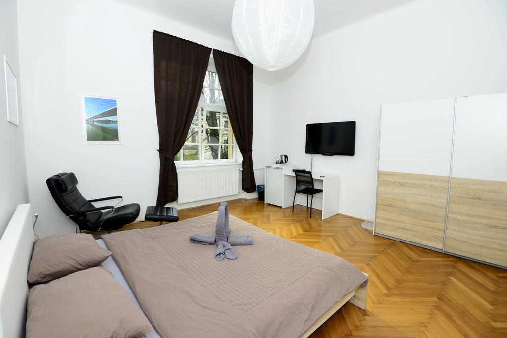 Galeria Rooms Λιουμπλιάνα Δωμάτιο φωτογραφία