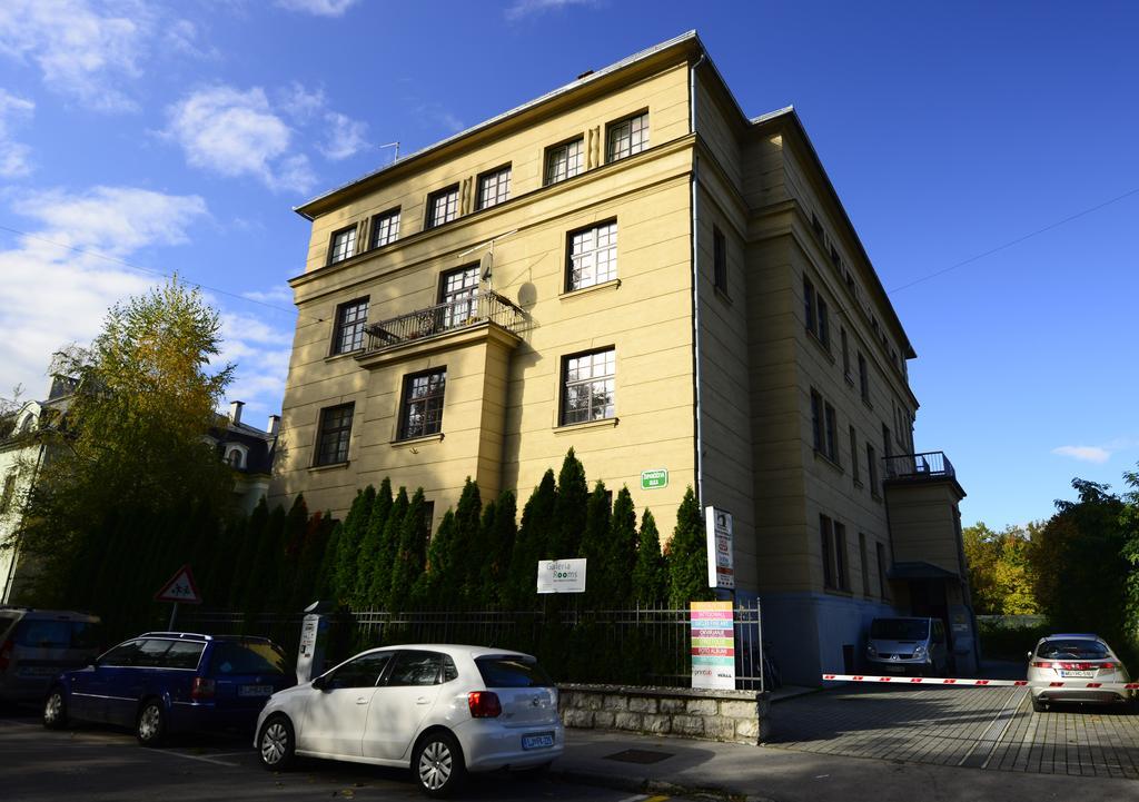 Galeria Rooms Λιουμπλιάνα Εξωτερικό φωτογραφία