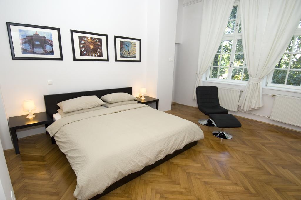 Galeria Rooms Λιουμπλιάνα Εξωτερικό φωτογραφία